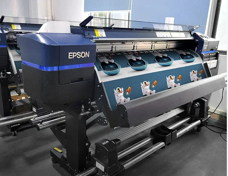 لوحات وملصقات قماشية بتصميم قو - مراجعة Baby Nursery Prints وسعره