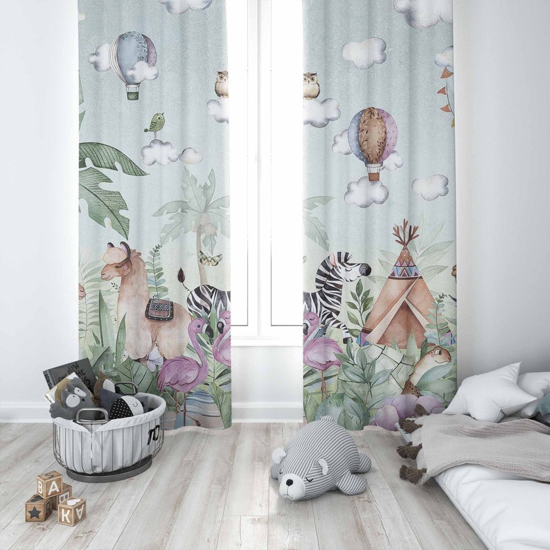 سفاري الحيوانات حفلة الحضانة ا - مراجعة Blackout Curtain Nursery وسعره