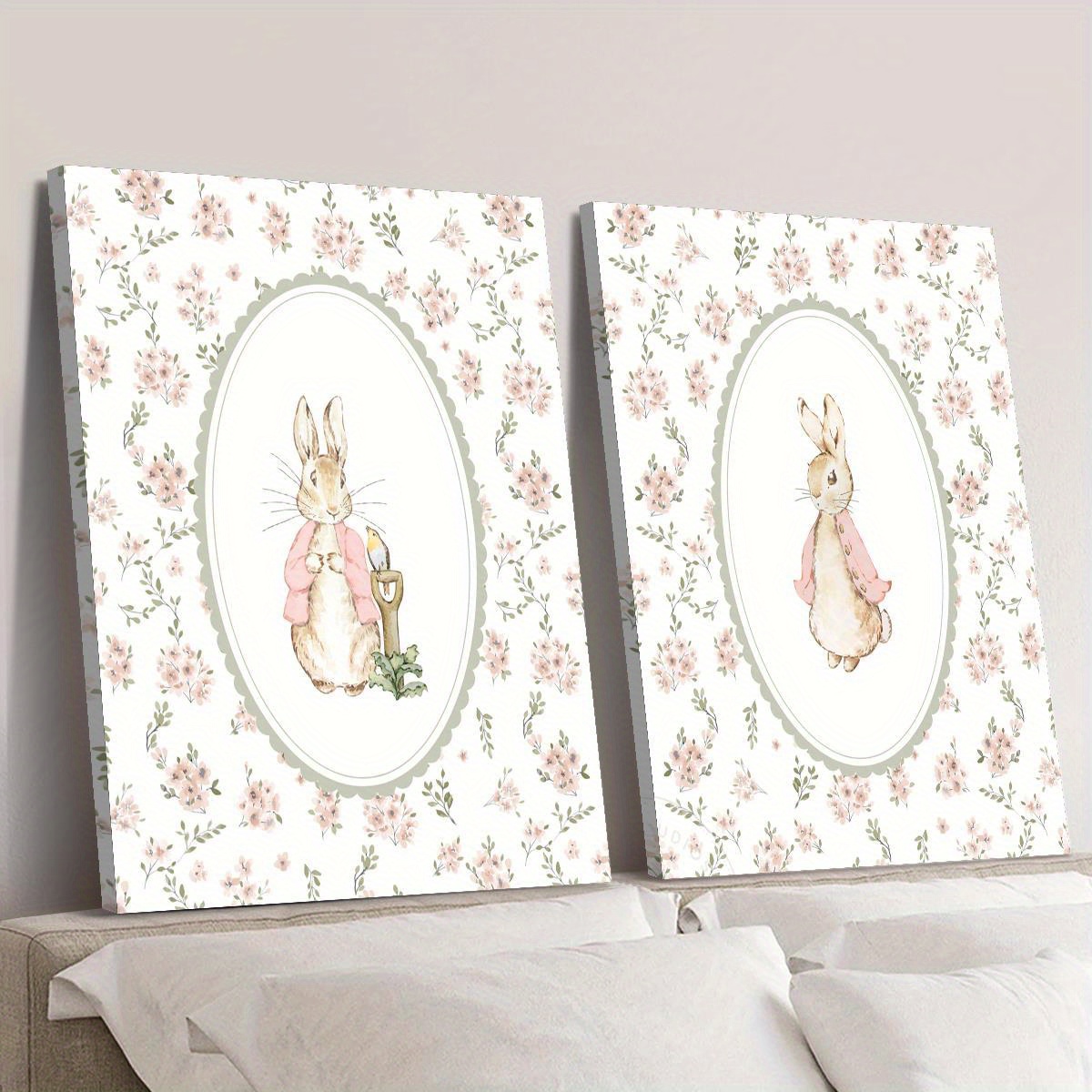 قطعتان من لوحات قماشية بتصميم  - مراجعة Baby Nursery Prints وسعره